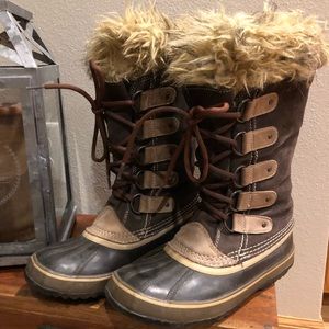 Sorel Joan of Arc Winter Boots Size: 7